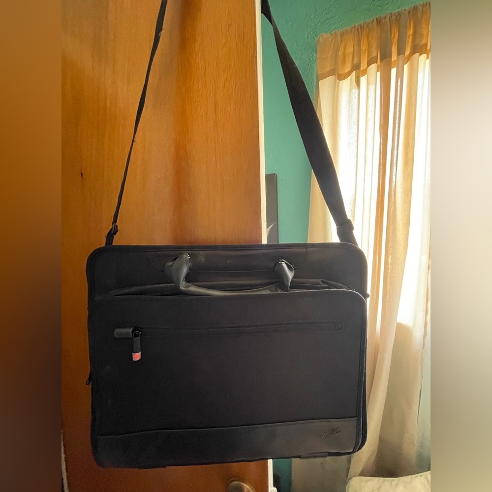 Laptop bag, like new.